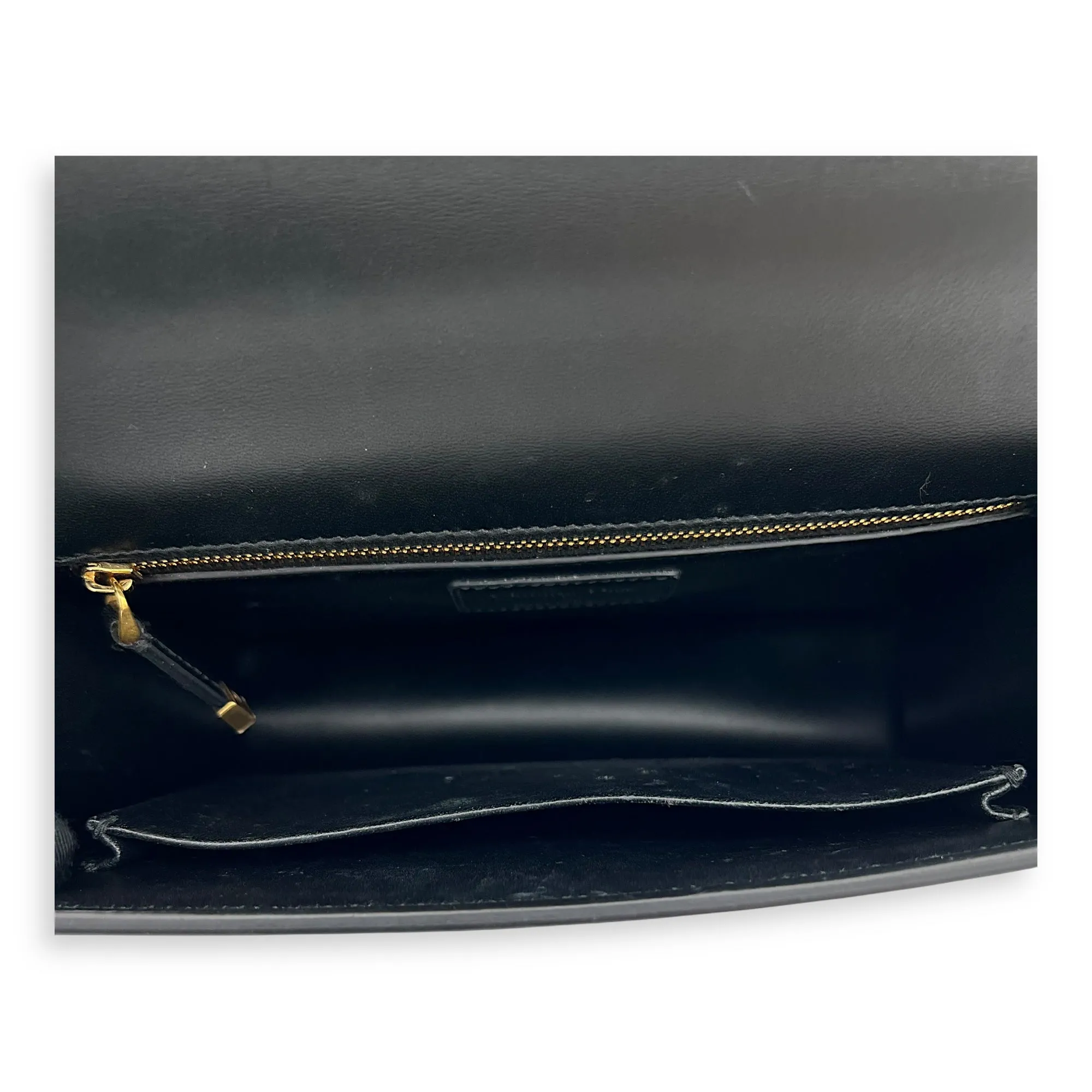 30 Montaigne Medium Black Crossbody Bag in Calfskin, Gold hardware