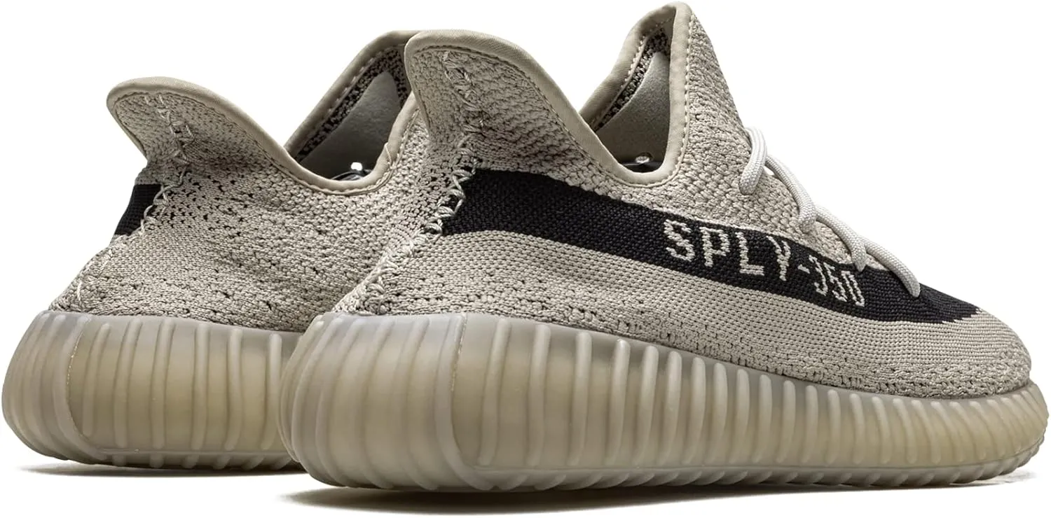 adidas Men's Yeezy Boost 350 V2 Track & Field Shoe