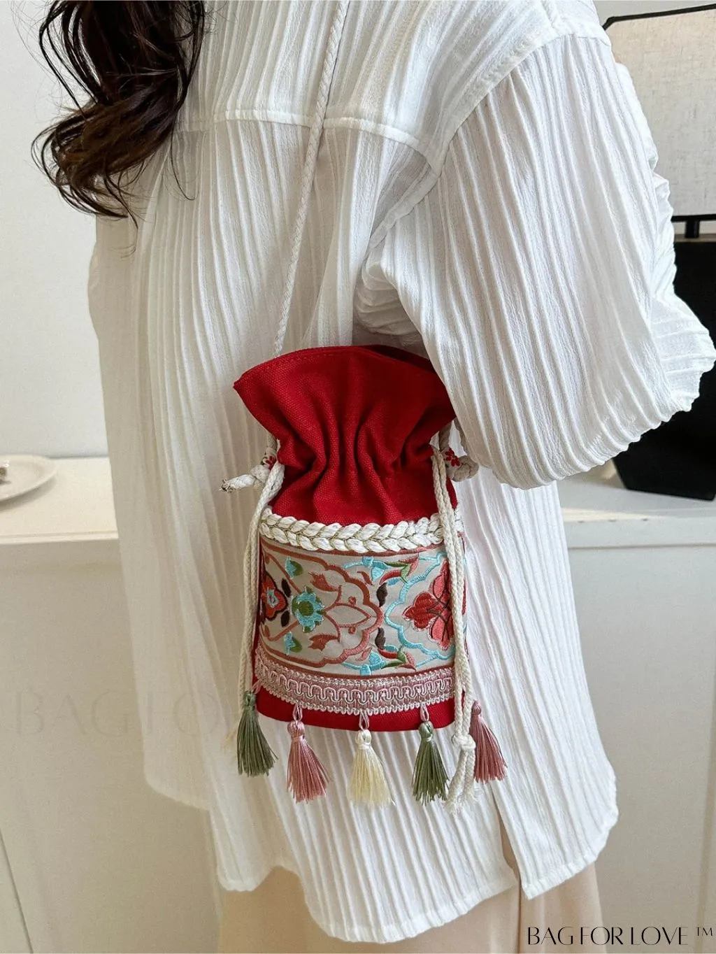 BagForLove - Bohemian Embroidery Tassel Crossbody Bag: Vintage Style, Womens Mini Design