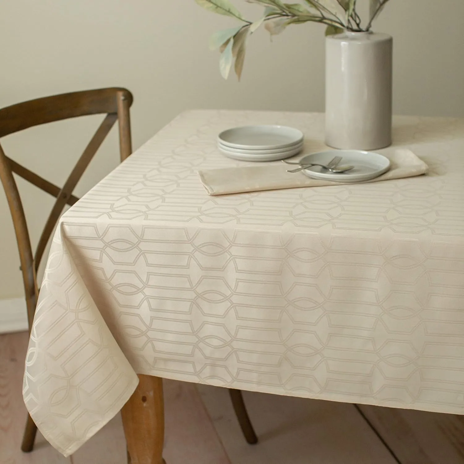 Benson Mills Orelle SPILLPROOF Jacquard Tablecloth, 60 in x 104 in, Cream