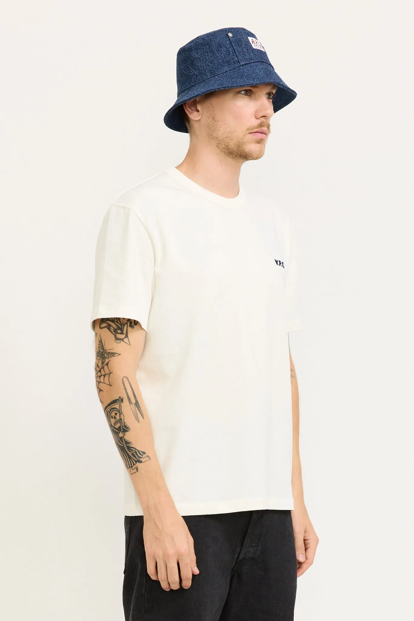 Bob Thais Carpenter Bucket Hat Washed Indigo