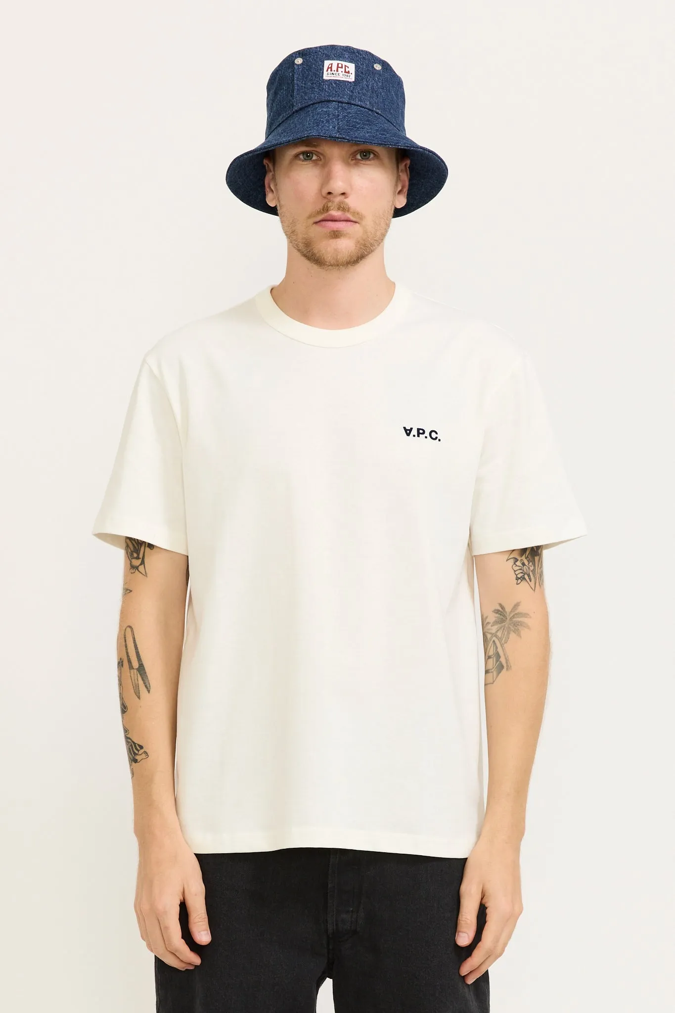 Bob Thais Carpenter Bucket Hat Washed Indigo