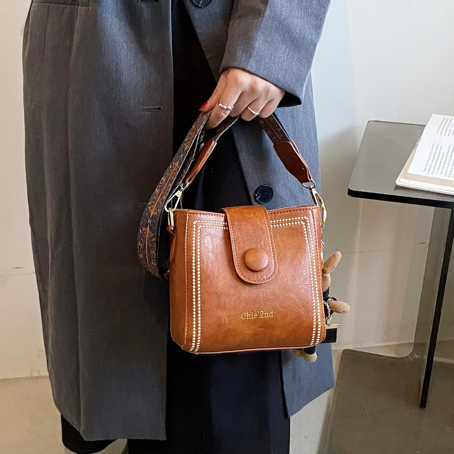 Bucket Bag For Women Vintage Crossbody Bag With Adjustable Wider Strap Small Shoulder Bags Pu Leather Fashion Retro
