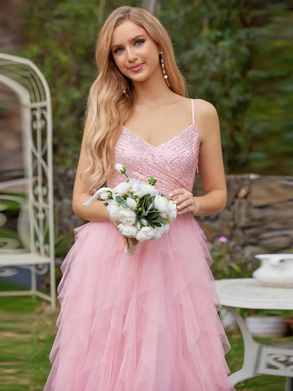 Ever-Pretty Women's V Neck Tulle Prom Dresses 2025 Spaghetti Straps Sequin Long Formal Party Gowns