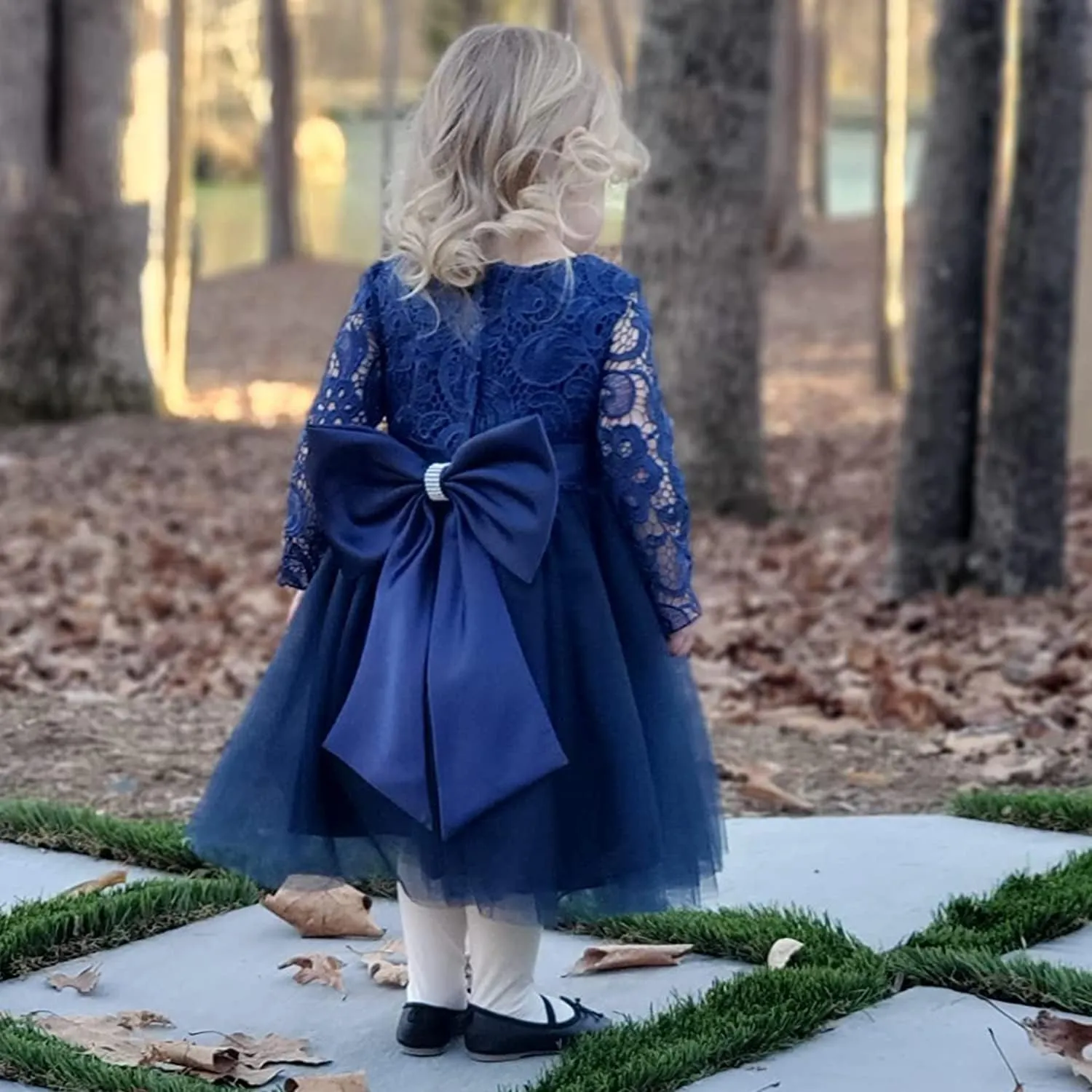 Flower Girl Dress Long Sleeves Lace Top Tulle Skirt Girls Lace Party Dresses