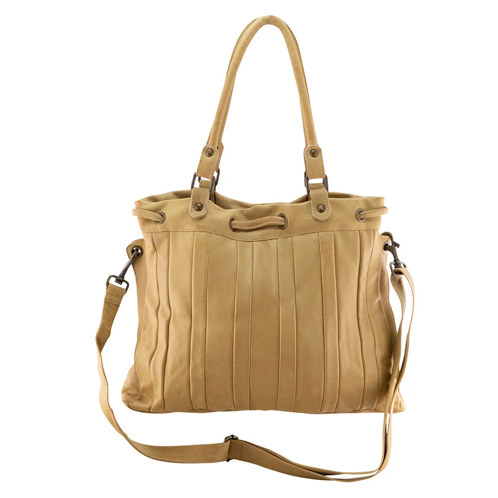 Gabby | Camel