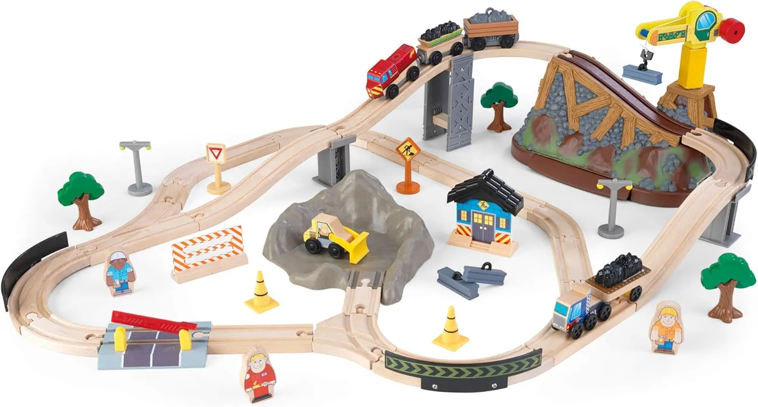 KidKraft Bucket Top Construction Wooden Train Set with Bulldozer, Working Crane, Tracks, Storage and 61 Play Pieces, Gift for Ages 3 