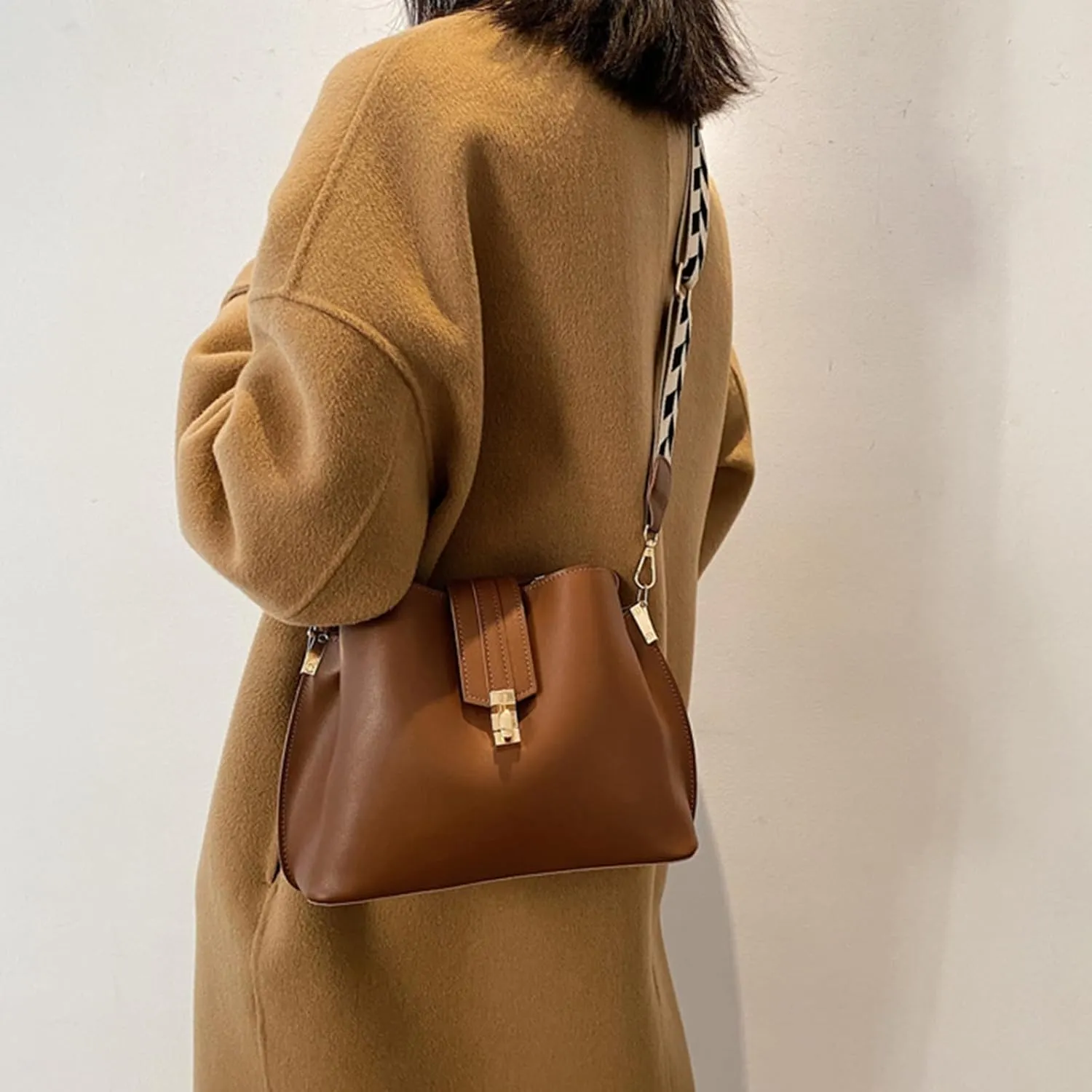 Leather Bucket Bag for Women, Guitar Strap Crossbody Handbag, Designer Tote Purse, Small Retro Satchel