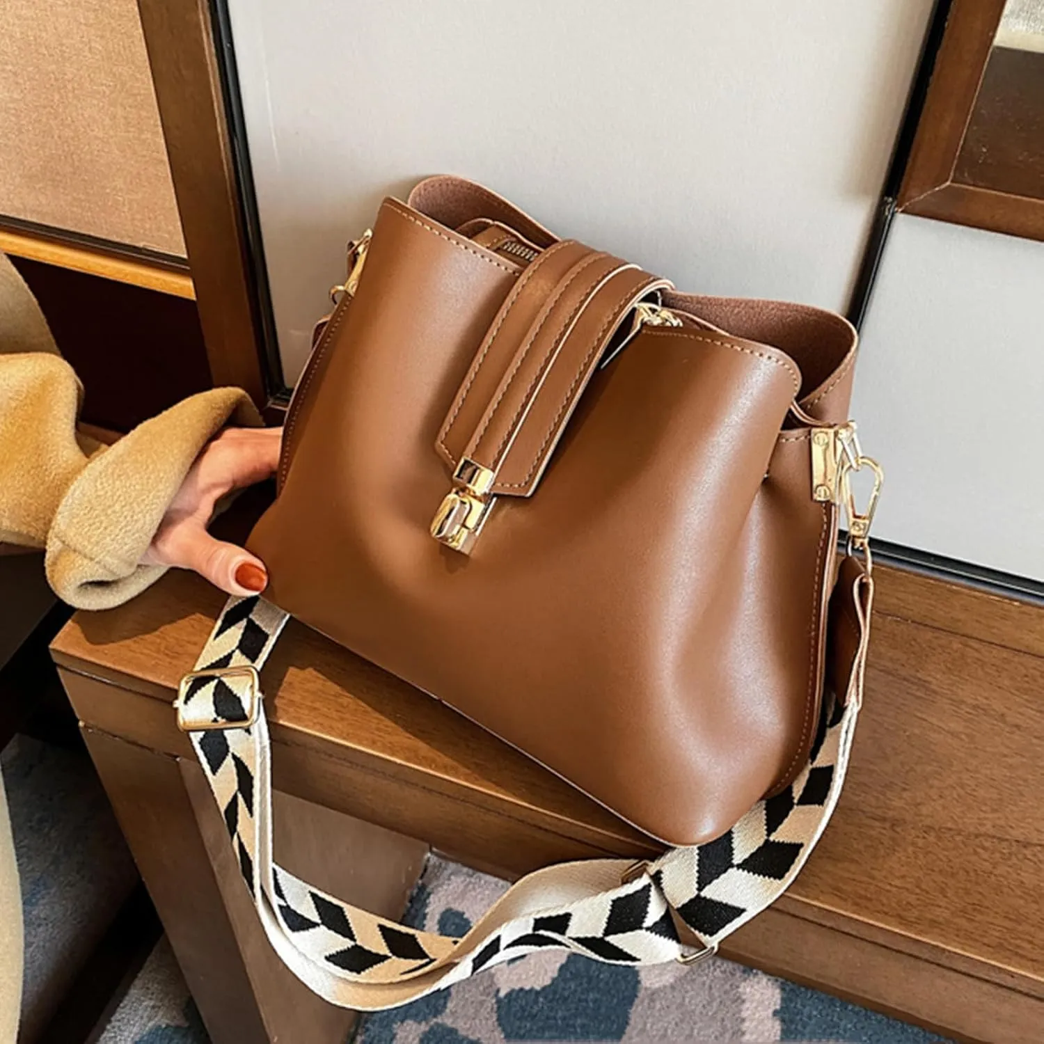 Leather Bucket Bag for Women, Guitar Strap Crossbody Handbag, Designer Tote Purse, Small Retro Satchel