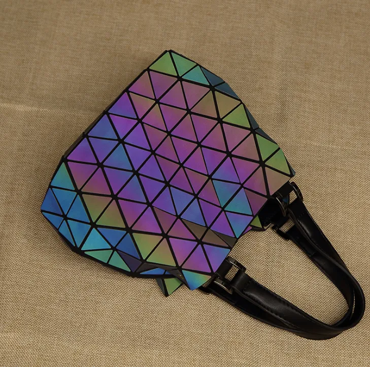 Luminous geometric rhombic handbag