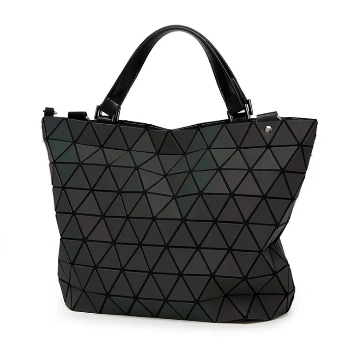 Luminous geometric rhombic handbag