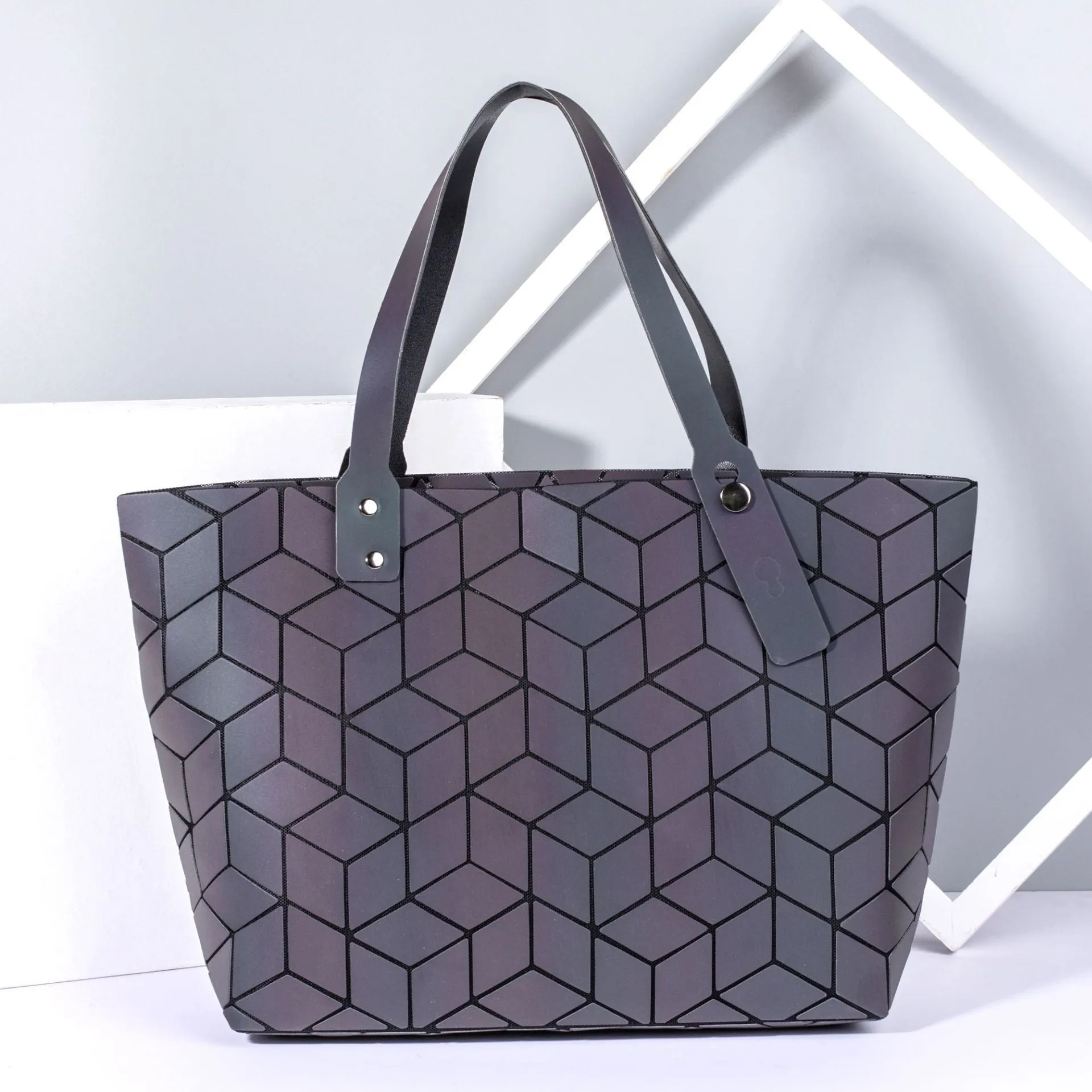 Luminous geometric rhombic handbag
