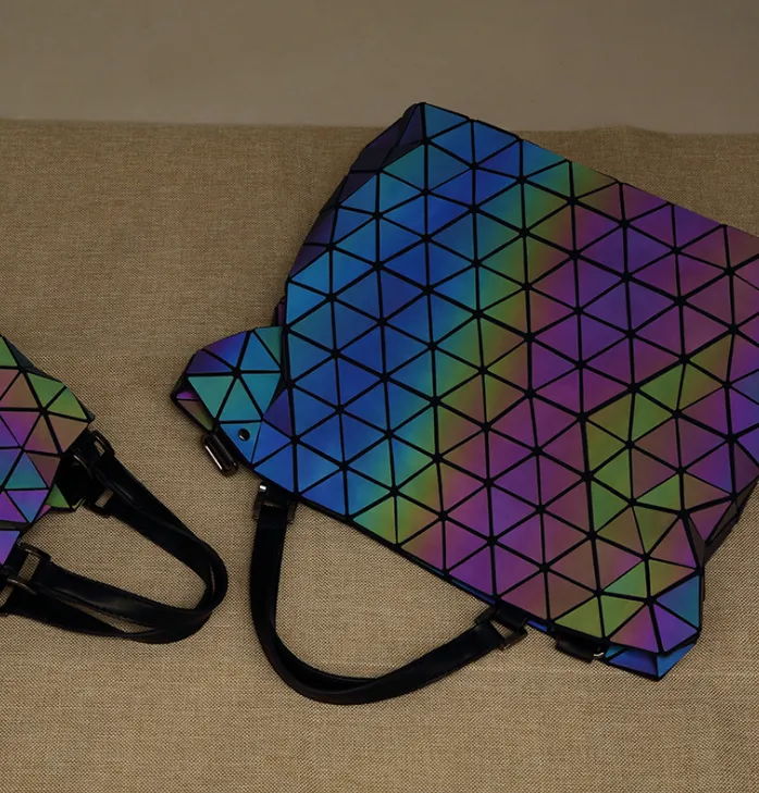Luminous geometric rhombic handbag