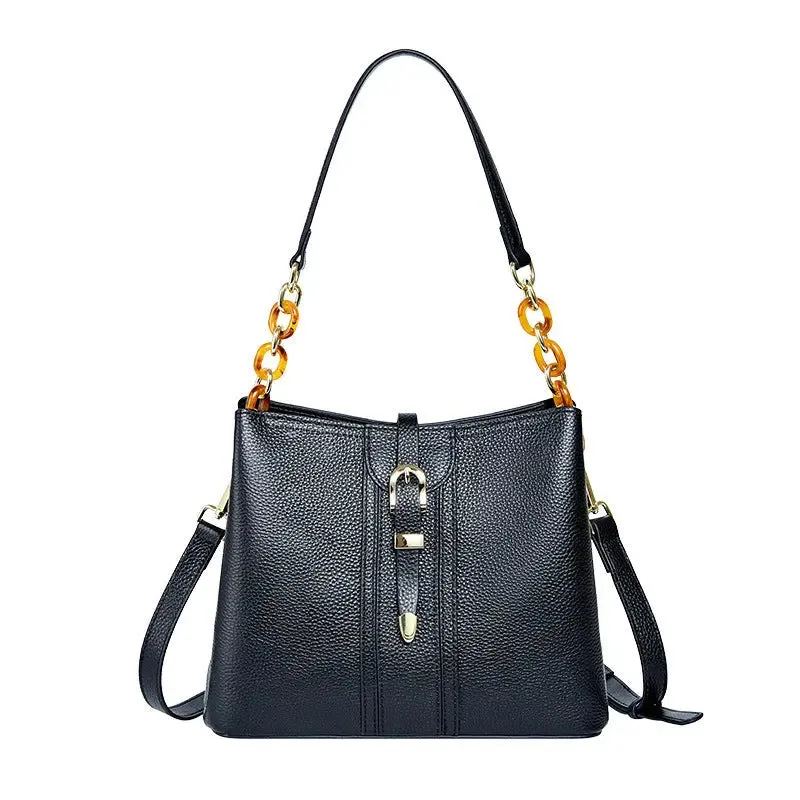 LUXE BUCKET HOLDALL