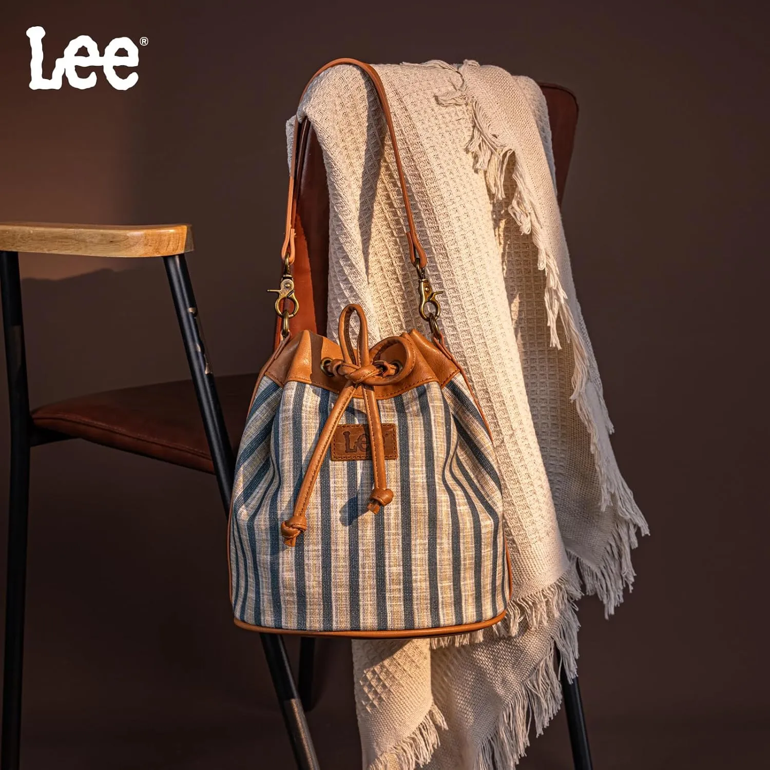 Montana West X Lee Bucket Bag for Women Drawstring Hobo Crossbody Bag with Detachable Straps