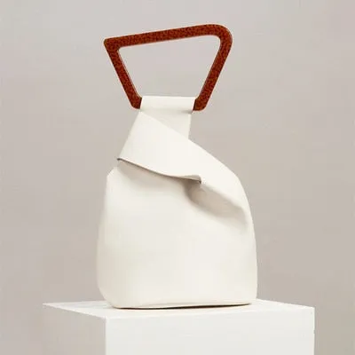 Personalized Acrylic Handle Women's Handbags High Quality Leather Solid Women Hand Bags Summer New Irregular Bucket Bags Purses