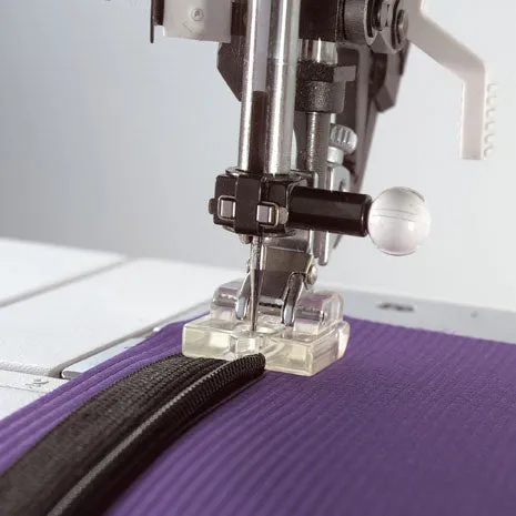 PFAFF® Invisible Zipper Foot