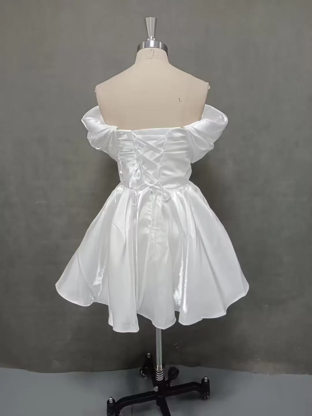 Short Wedding Dress for Women 2025 Mini Bridal Shower Dresses for Bride Wedding Reception Gowns