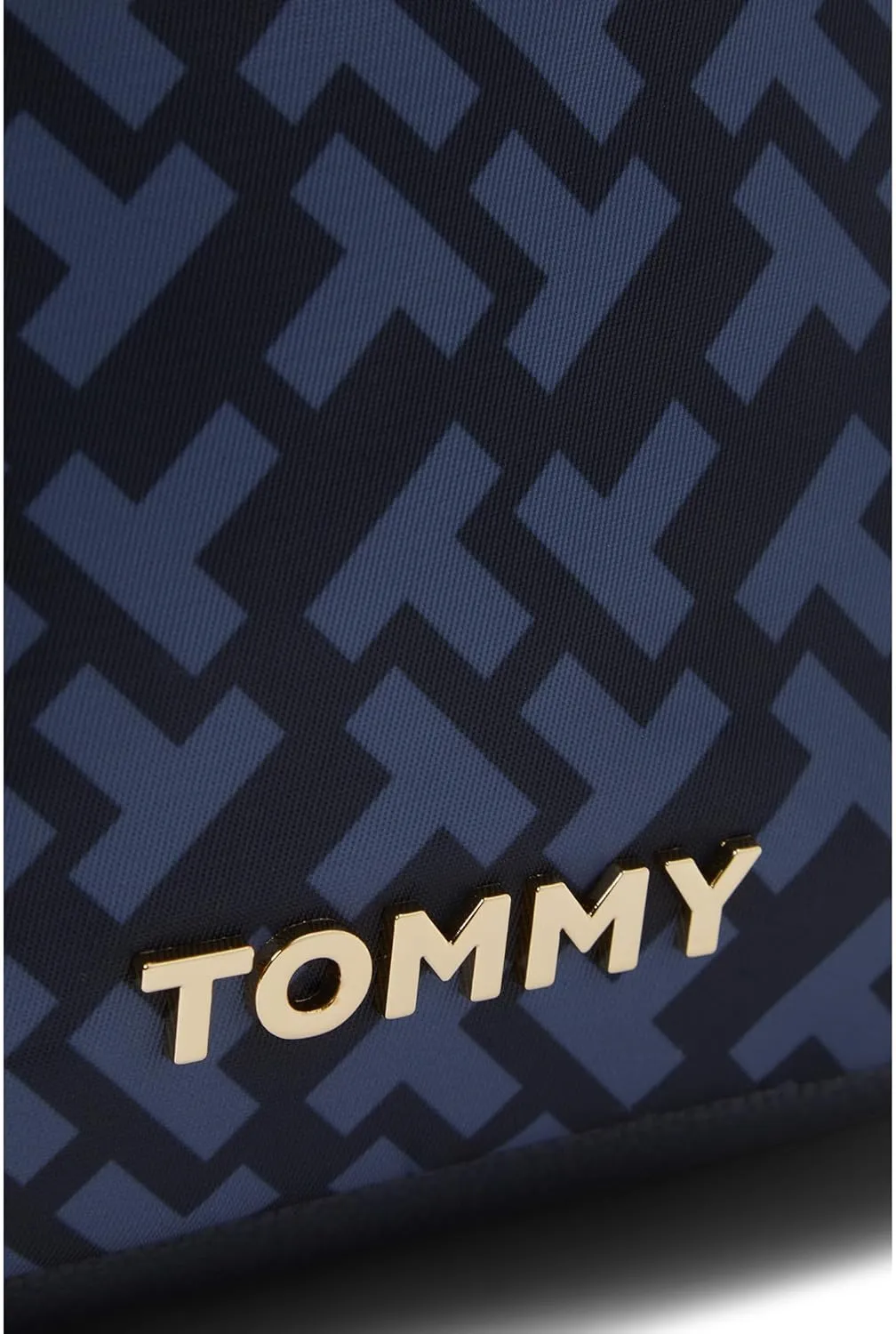 Tommy Hilfiger Jennie Ii Bucket Crossbody
