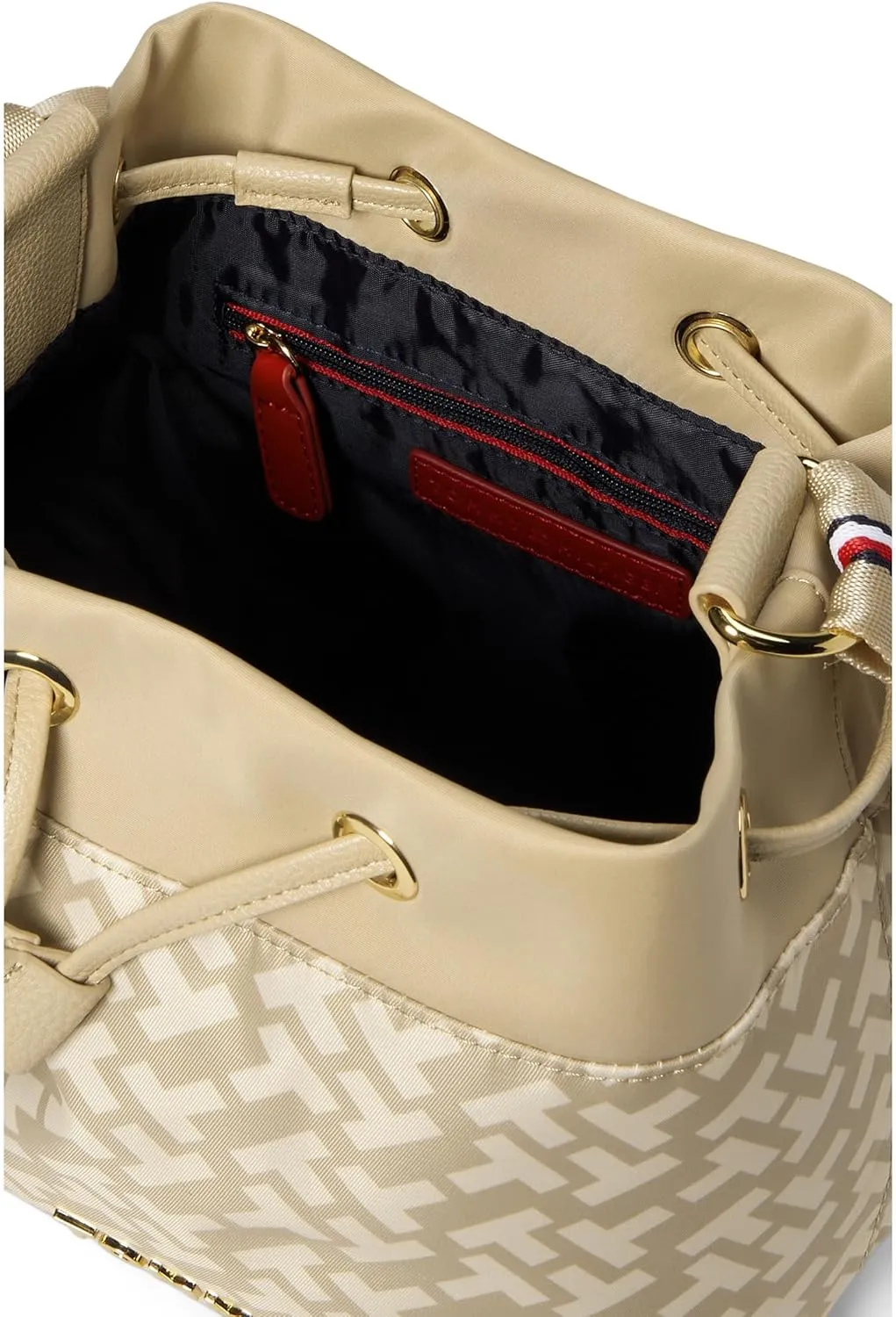 Tommy Hilfiger Jennie Ii Bucket Crossbody