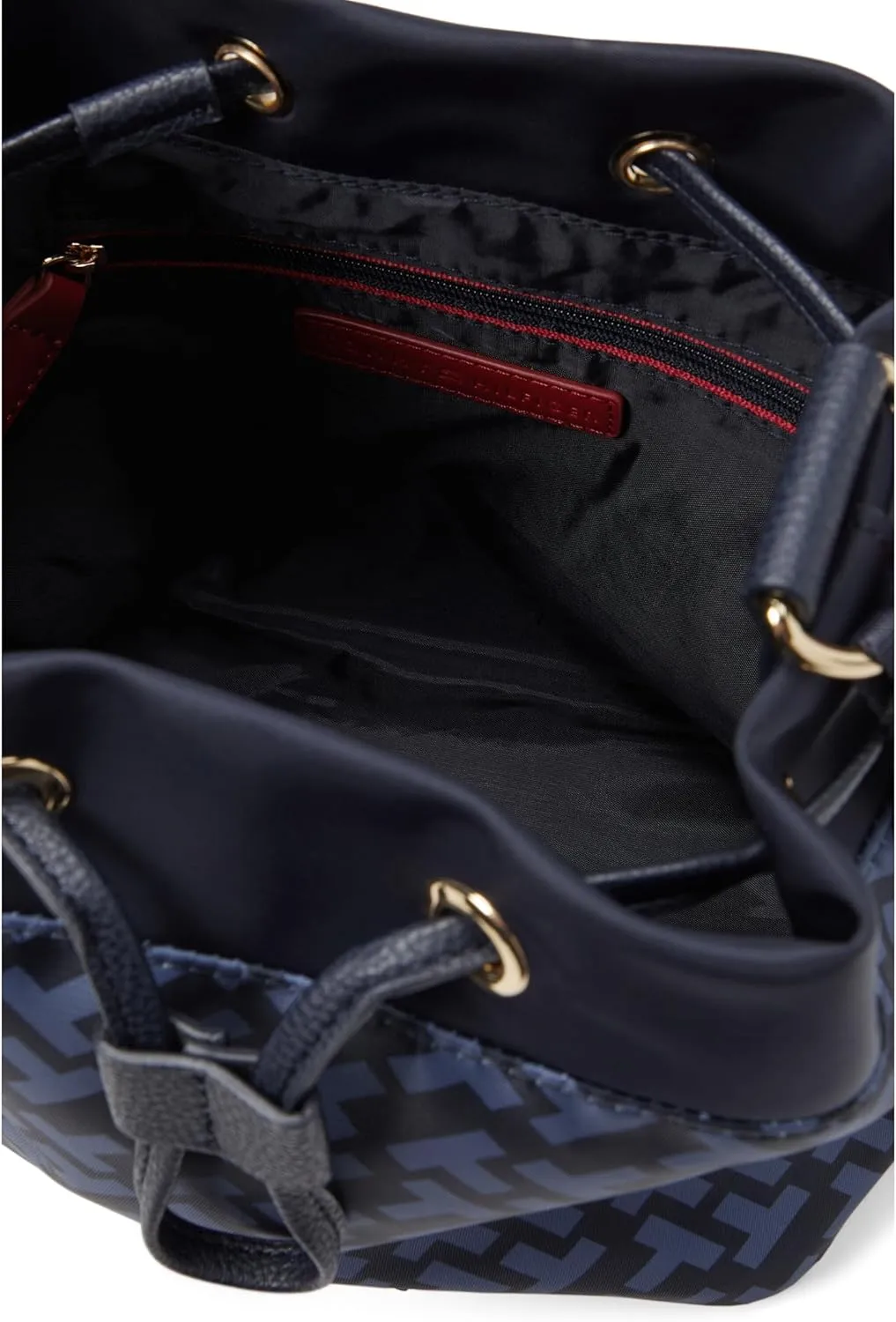 Tommy Hilfiger Jennie Ii Bucket Crossbody