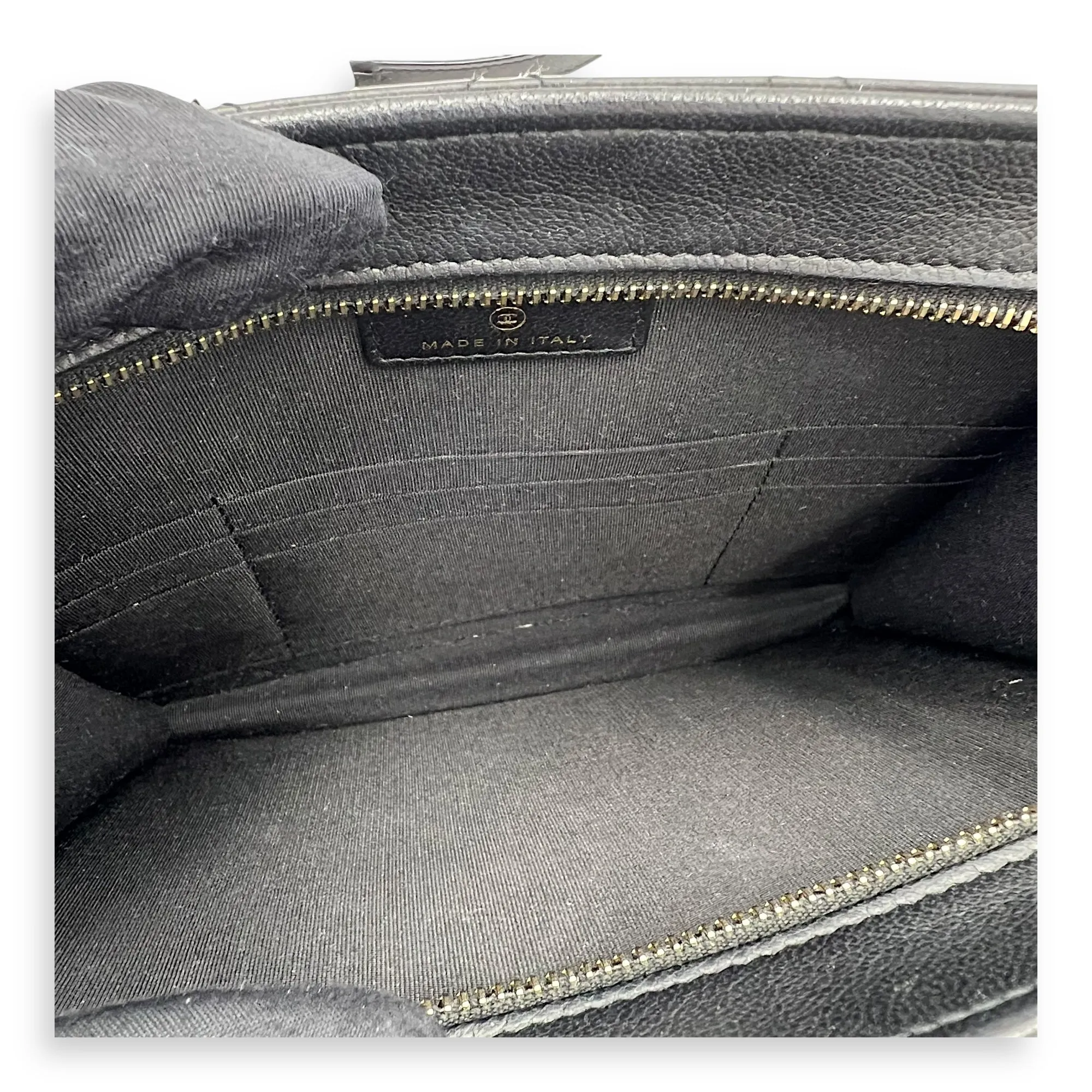 Trendy Front Pocket Black Crossbody Bag in Lambskin, Mixed hardware
