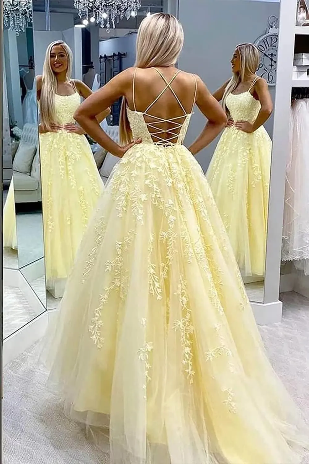 Tulle Spaghetti Straps Prom Dresses Long Lace Appliques Ball Gowns for Women