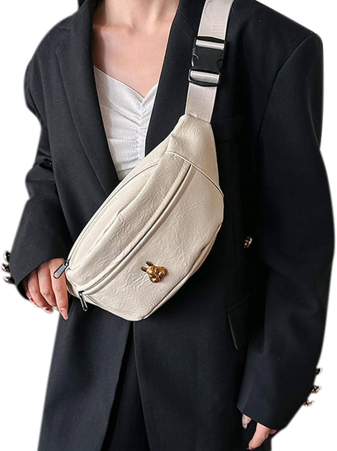 Unisex Leather Belt Bag Fanny Pack for Women Men Black Sling Chest Bag Fashion Crossbody Shoulder Bag