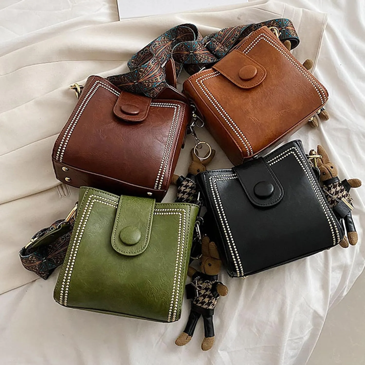 Vintage Retro Small Water Bucket Bag Crossbody Bags for Women Vintage Fashion Bag With Adjustable Wider Shoulder Strap