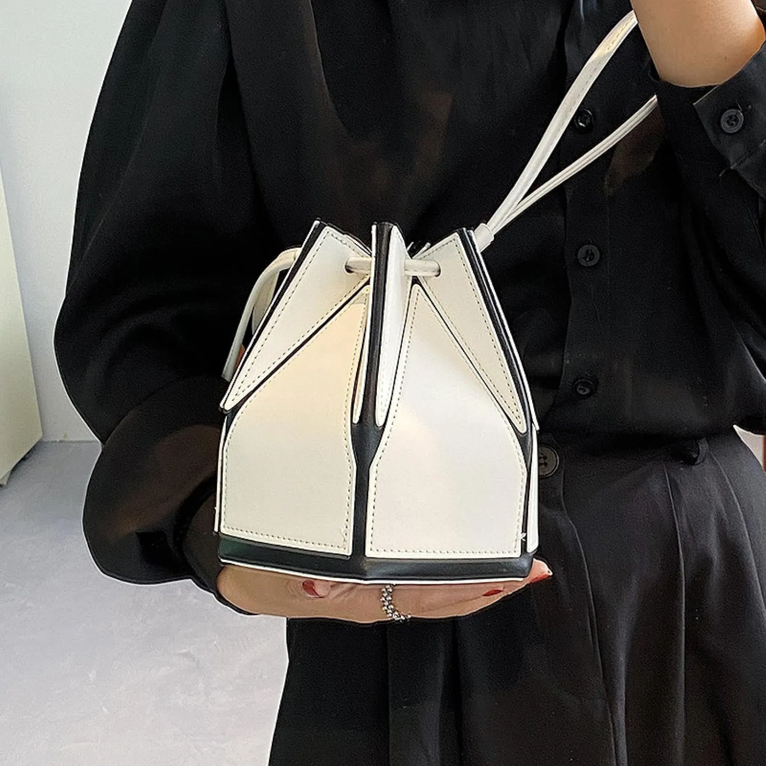 Women's Black With White Contrast Contemporary Bucket Cross-Body Handbag, 16*16*18(cm), Zippered Stash Pocket