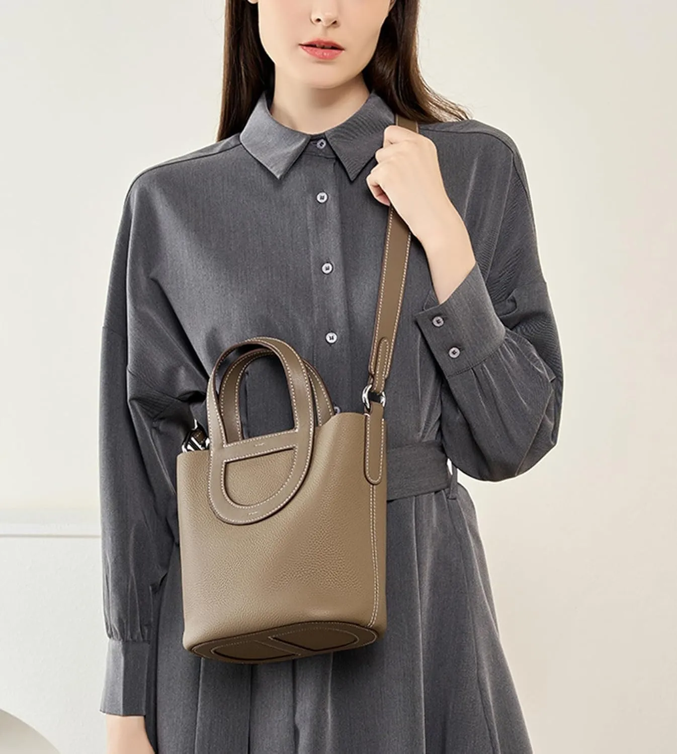 Women's Genuine Leather Bucket Bag Pig Nose Lychee Pattern Vegetable Basket Solid Color Tote Bag Trendy Handbag,Light gray,19 * 12 * 20cm