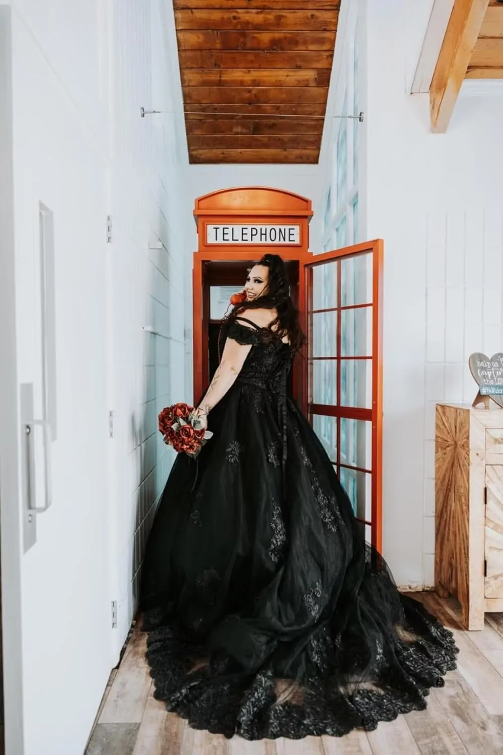 Youjiayi Long Off The Shoulder Wedding Dresses for Bride Princess A-Line Lace Bridal Gowns Sweetheart Tulle Wedding Gowns